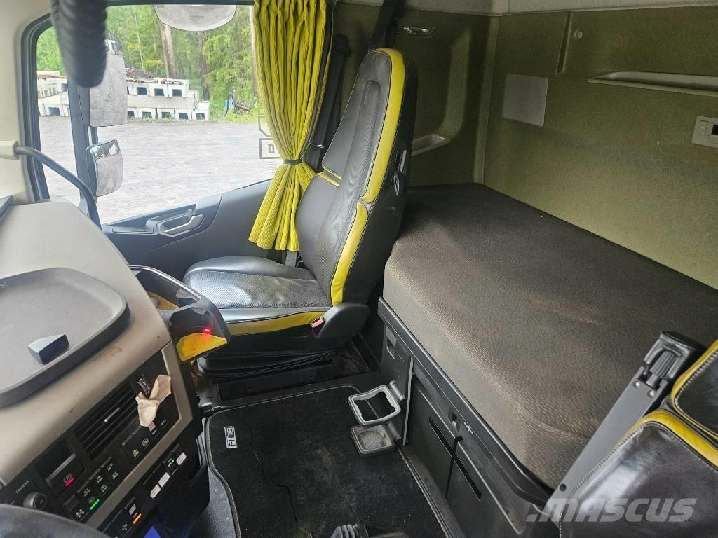 Volvo FH 16 750 شاحنات قلابة