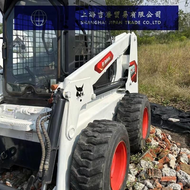 Bobcat S 590 لوادر انزلاقية التوجيه