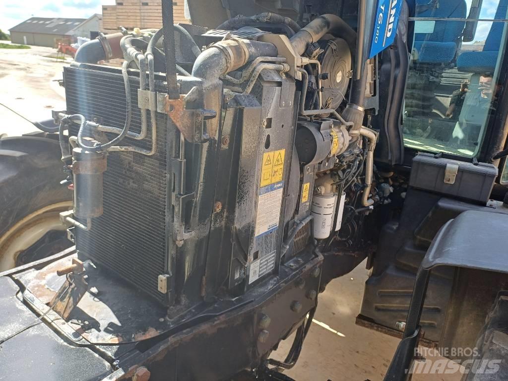 New Holland T6.140AC الجرارات