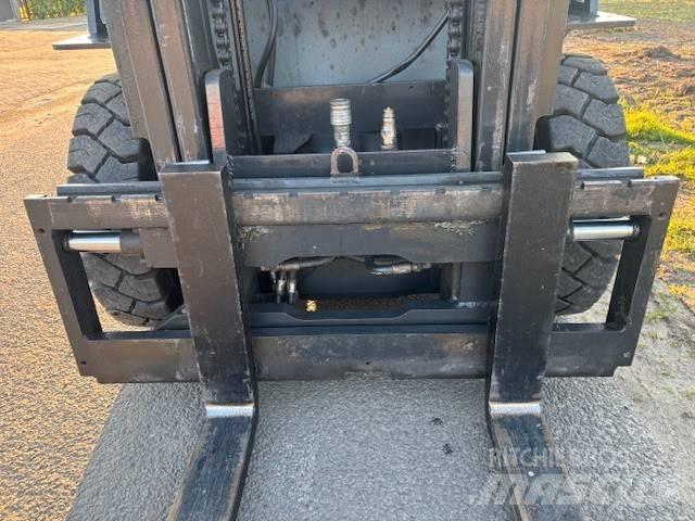 Doosan G 25 G شاحنات LPG