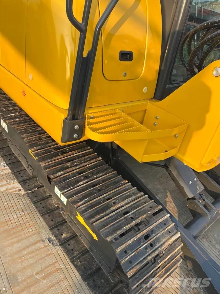 Komatsu PC 56 حفارات صغيرة أقل من 7 طن (حفارات صغيرة)