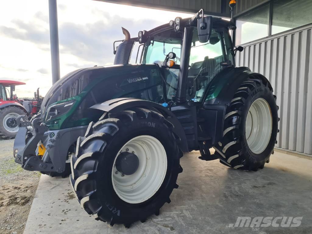 Valtra T 154 A الجرارات