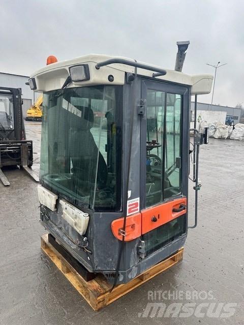 Atlas L 260 USED CAB لوادر بعجل