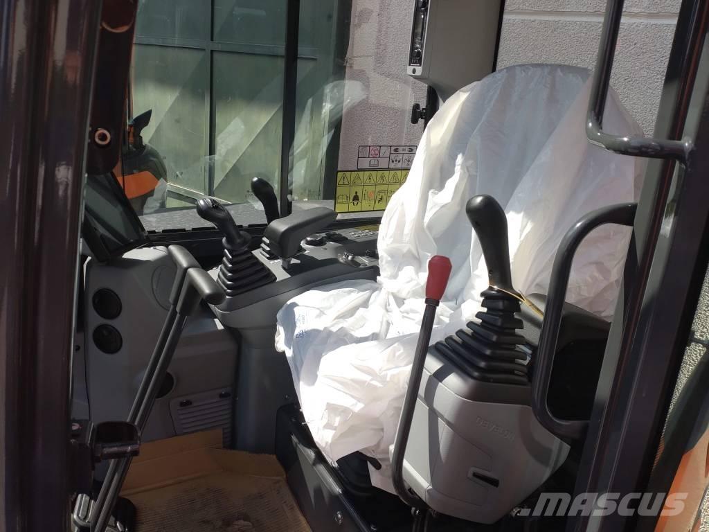 Develon DX 55 R-7 حفارات صغيرة أقل من 7 طن (حفارات صغيرة)