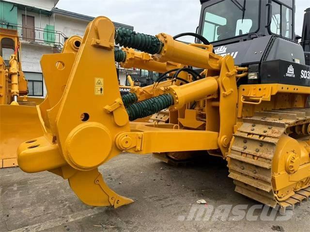 Shantui SD 32 بلدوزرات مجنزرة