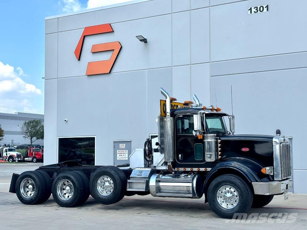 Peterbilt 357 وحدات الجر