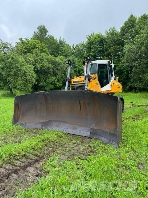 Liebherr PR 726 XL بلدوزرات مجنزرة