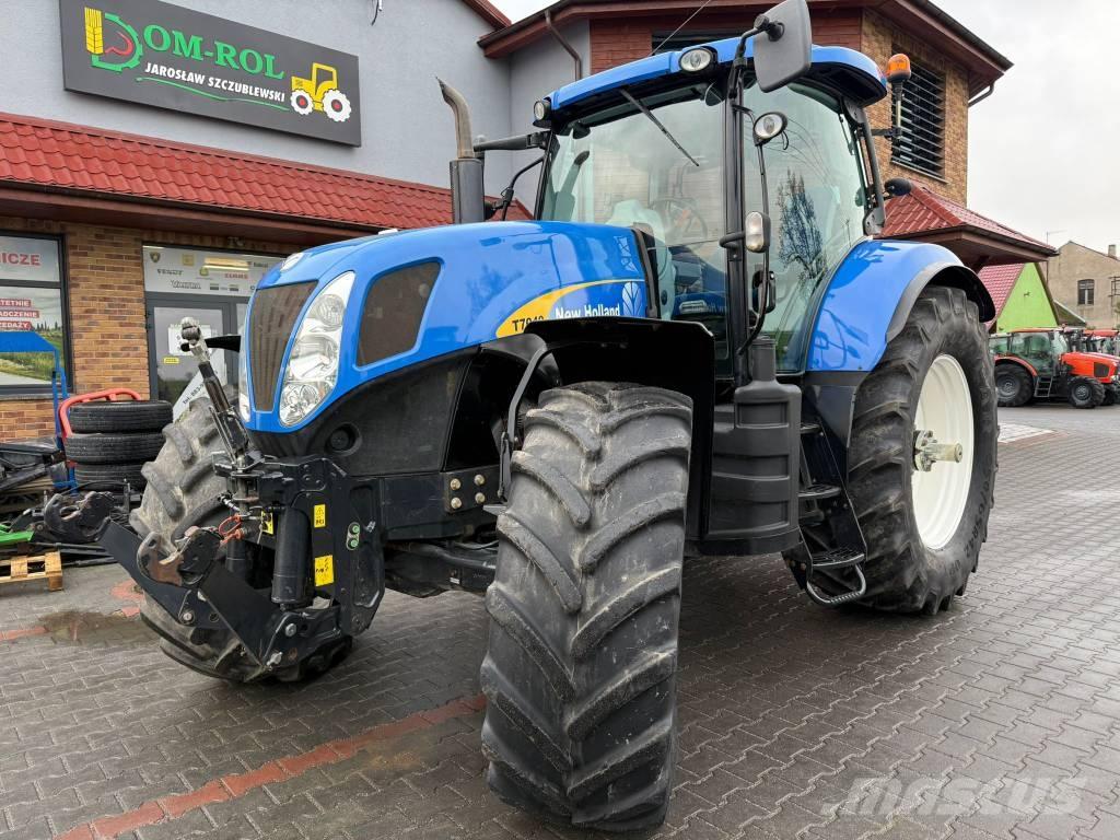 New Holland T 7040 الجرارات