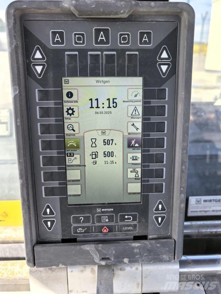 Wirtgen W 200 F ماكينات الكشط البارد للأسفلت