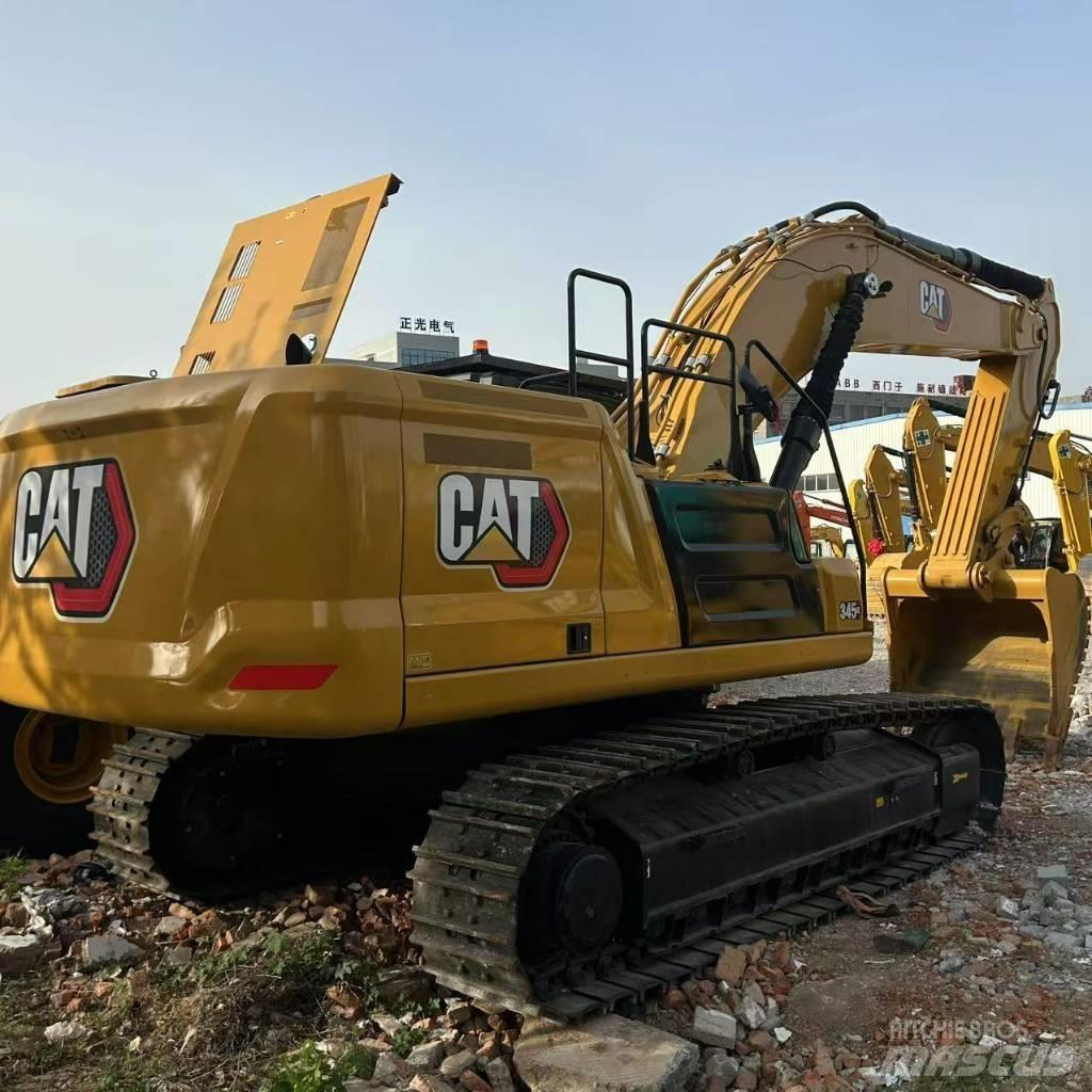 CAT 345GC حفارات زحافة