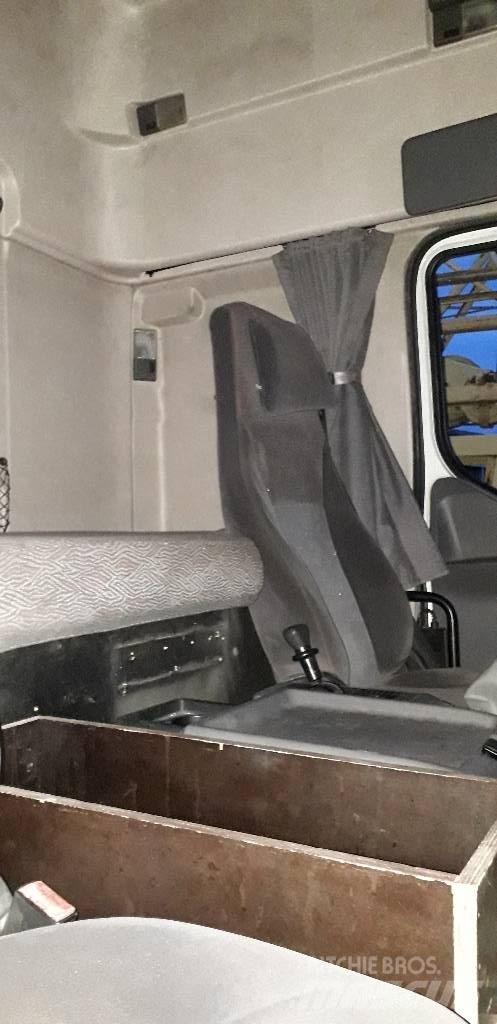 Renault HR 400 CDI وحدات الجر
