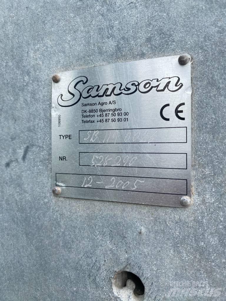 Samson SB 24 صهاريج الملاط