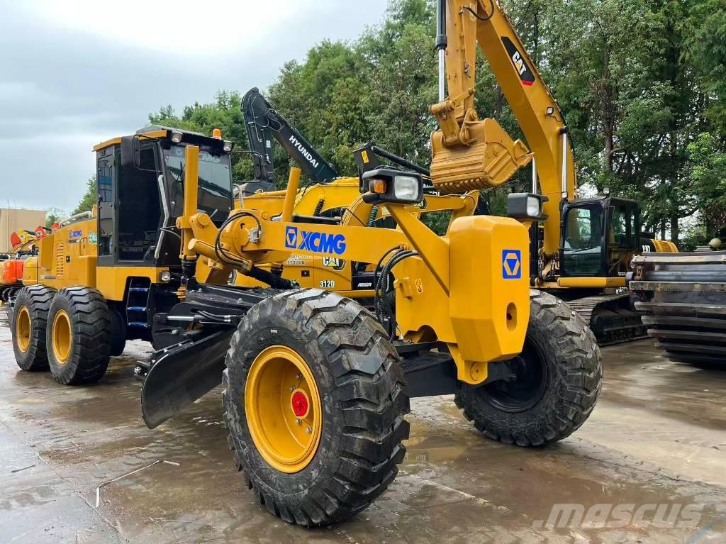 XCMG GR1803 معدات تمهيد الطرق