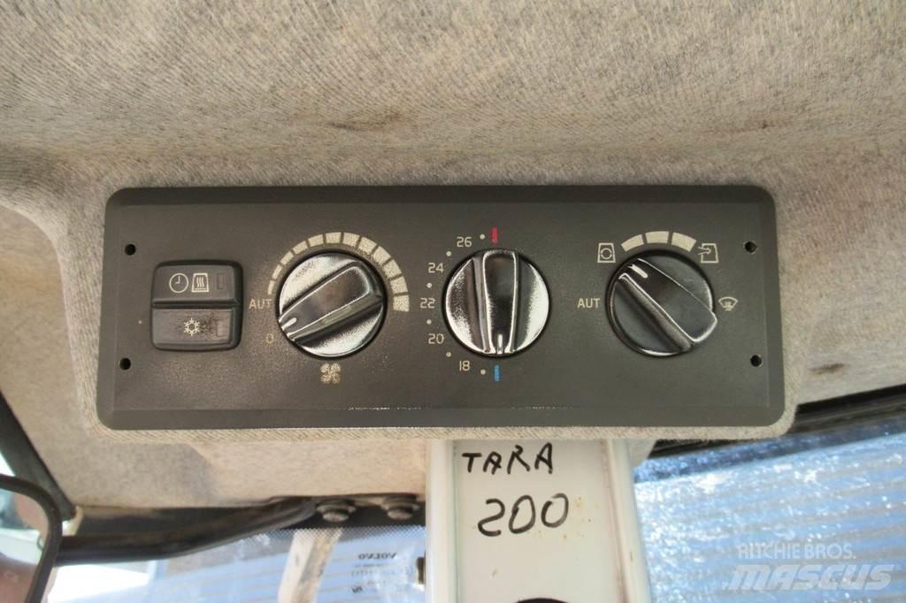 Volvo L110F لوادر بعجل
