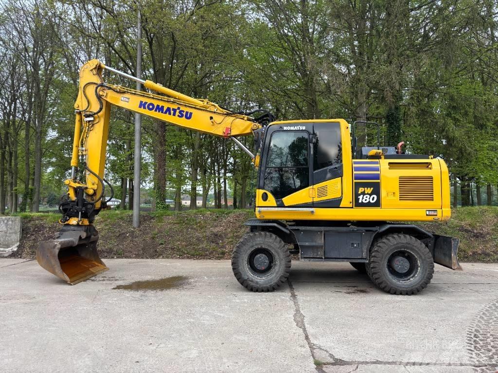 Komatsu PW180-11 حفارات بعجل
