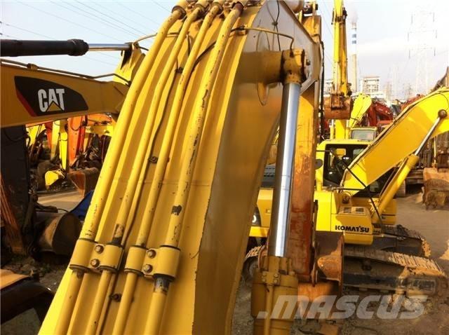 CAT 330 C حفارات زحافة