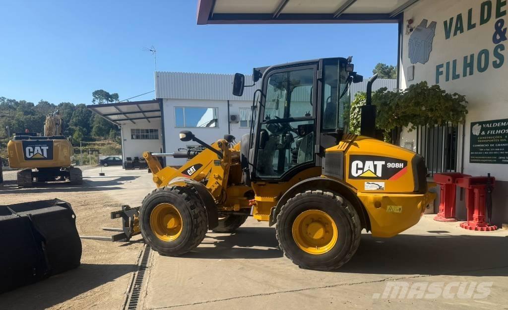 CAT 908 H لوادر بعجل