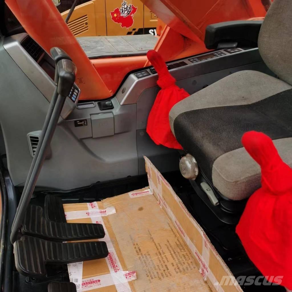 Doosan DX 300 LC حفارات زحافة