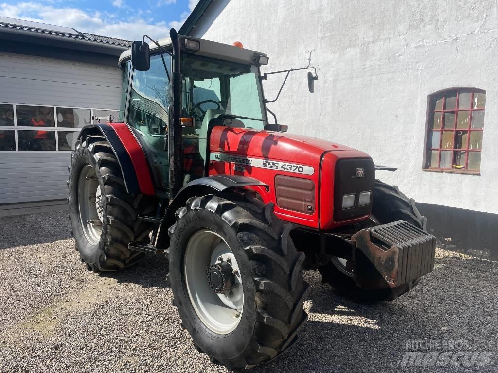 Massey Ferguson 4370 الجرارات