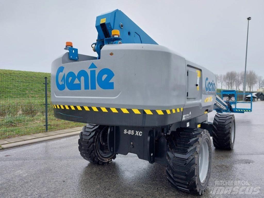 Genie S 85 XC رافعات سلة تلسكوبية