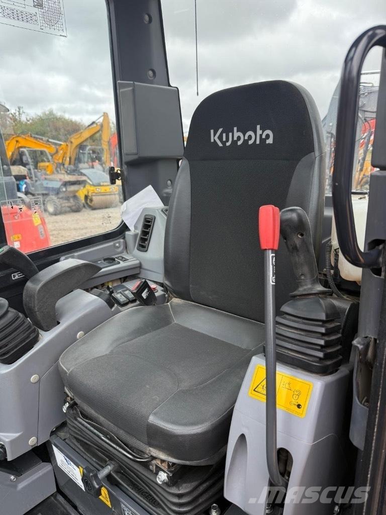 Kubota U 36-4 حفارات صغيرة أقل من 7 طن (حفارات صغيرة)