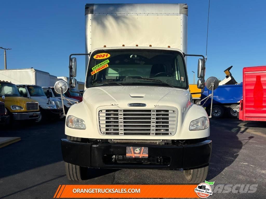 Freightliner M2 شاحنات ذات هيكل صندوقي