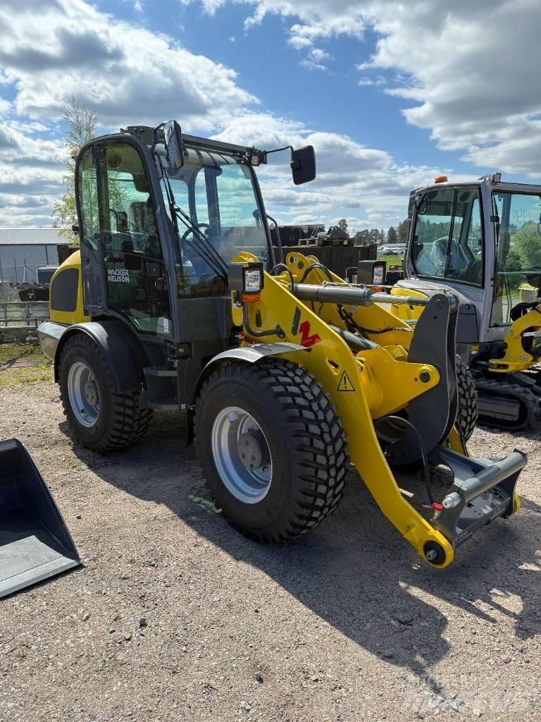 Wacker Neuson WL 52 لوادر بعجل
