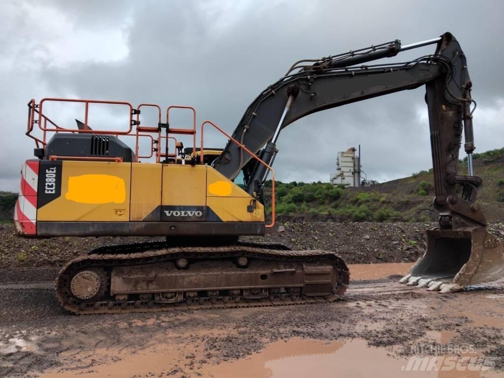 Volvo EC 380 EL حفارات زحافة
