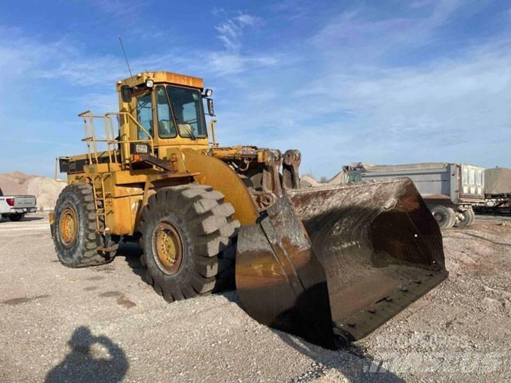 CAT 980 F لوادر بعجل