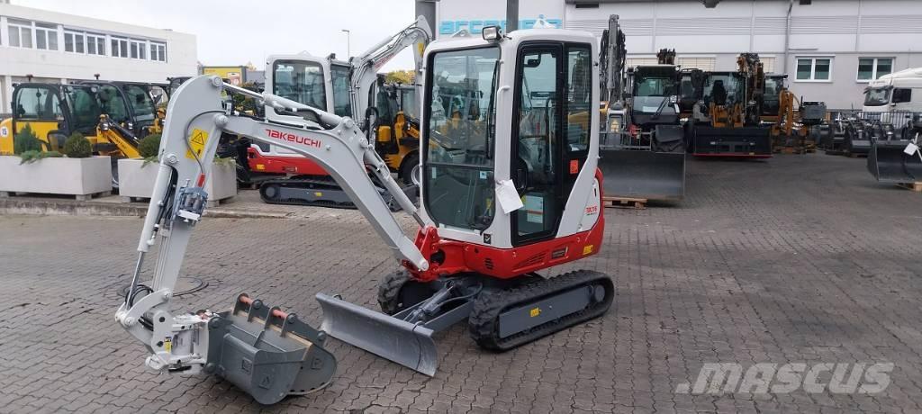 Takeuchi TB 216 A حفارات صغيرة أقل من 7 طن (حفارات صغيرة)