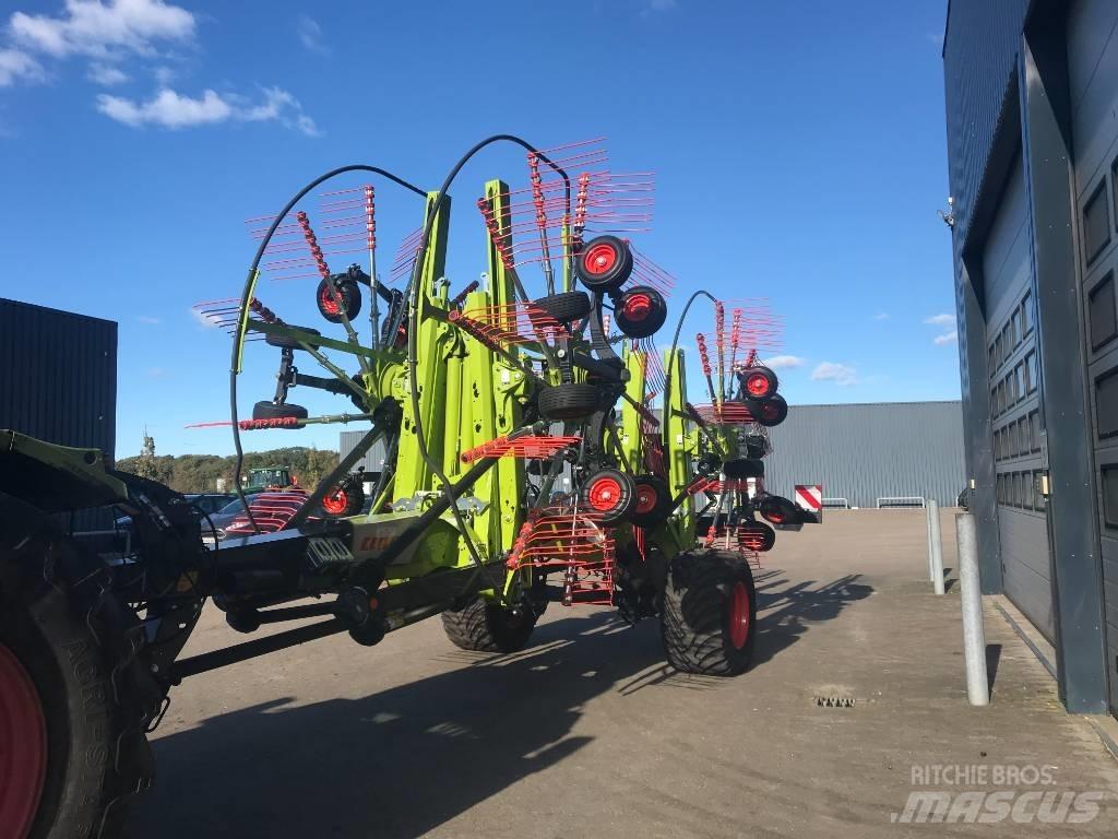 CLAAS Liner 4700 مكابس وميبسات التبن