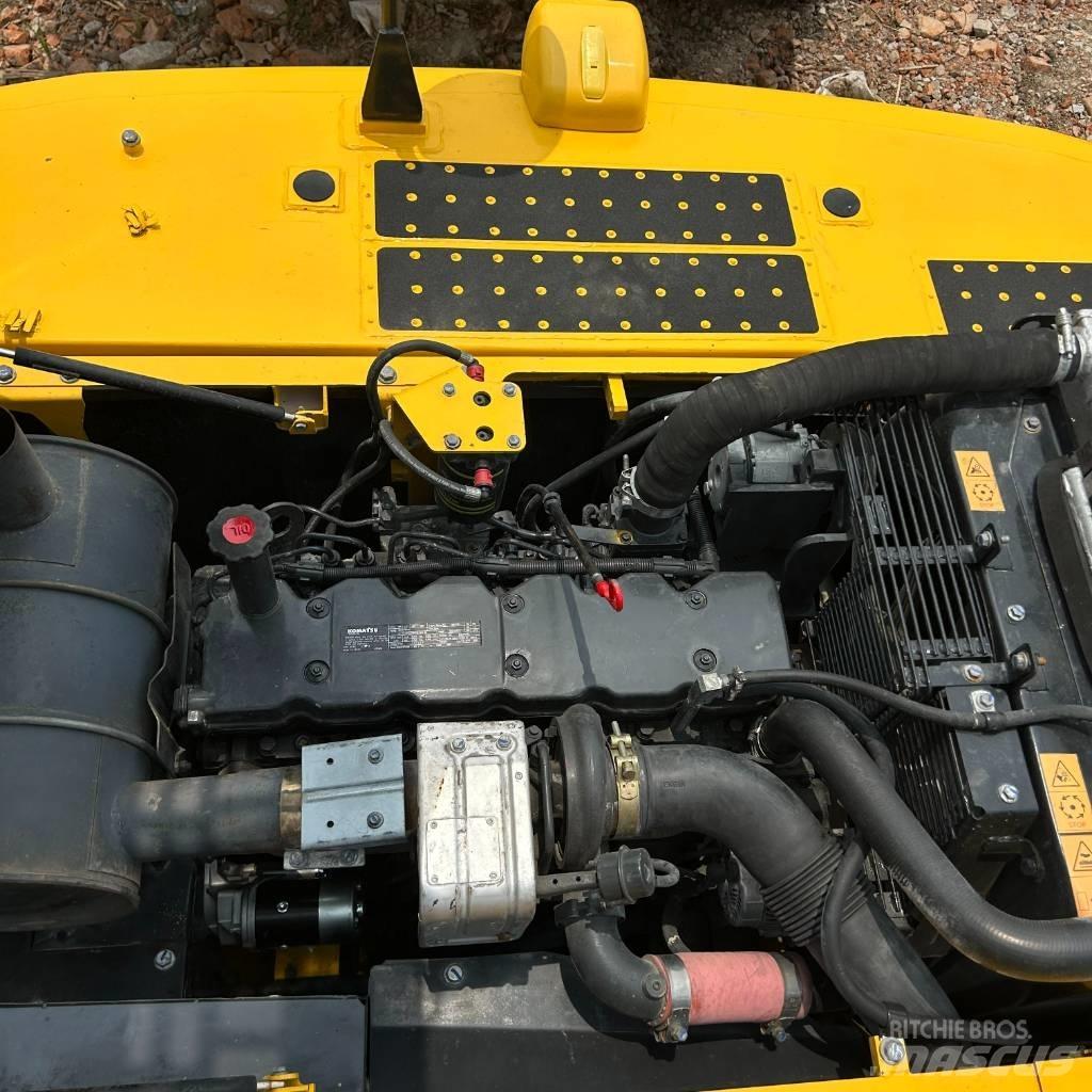 Komatsu 240-8 حفارات زحافة