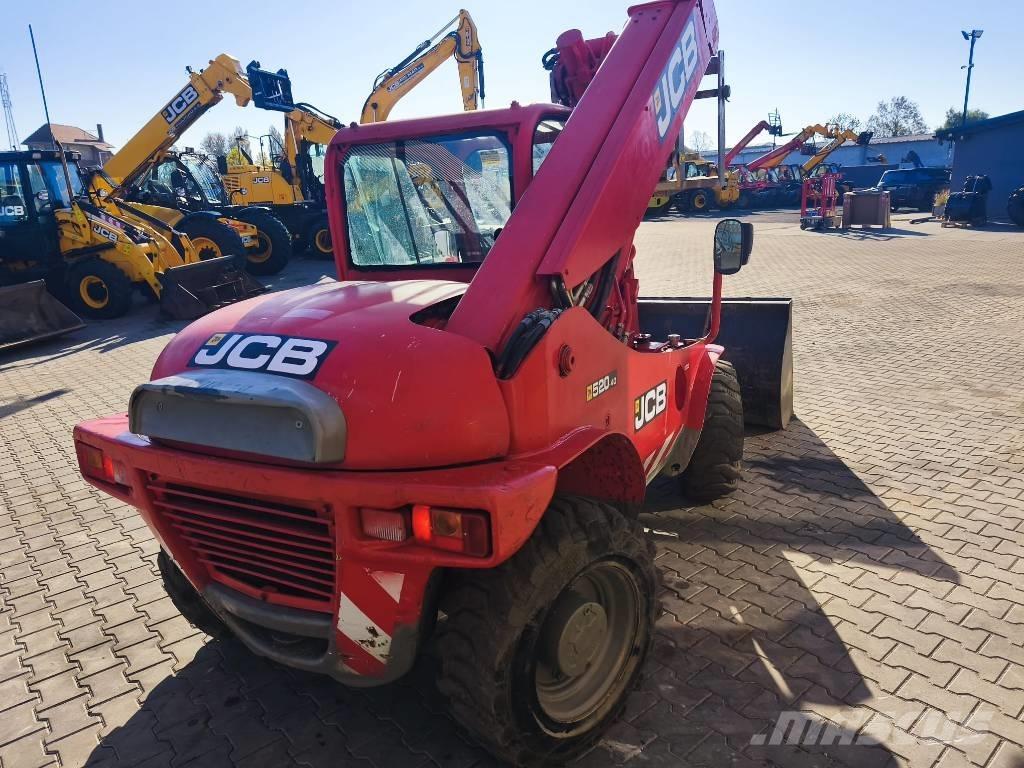 JCB 520-40 مناولات متداخلة