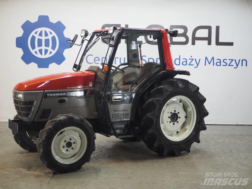 Yanmar AF33 جرارات مدمجة