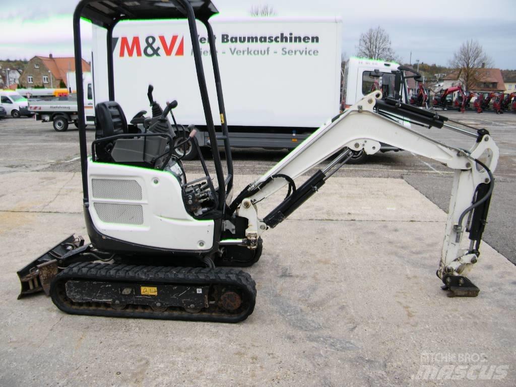 Yanmar Vio 17 حفارات صغيرة أقل من 7 طن (حفارات صغيرة)