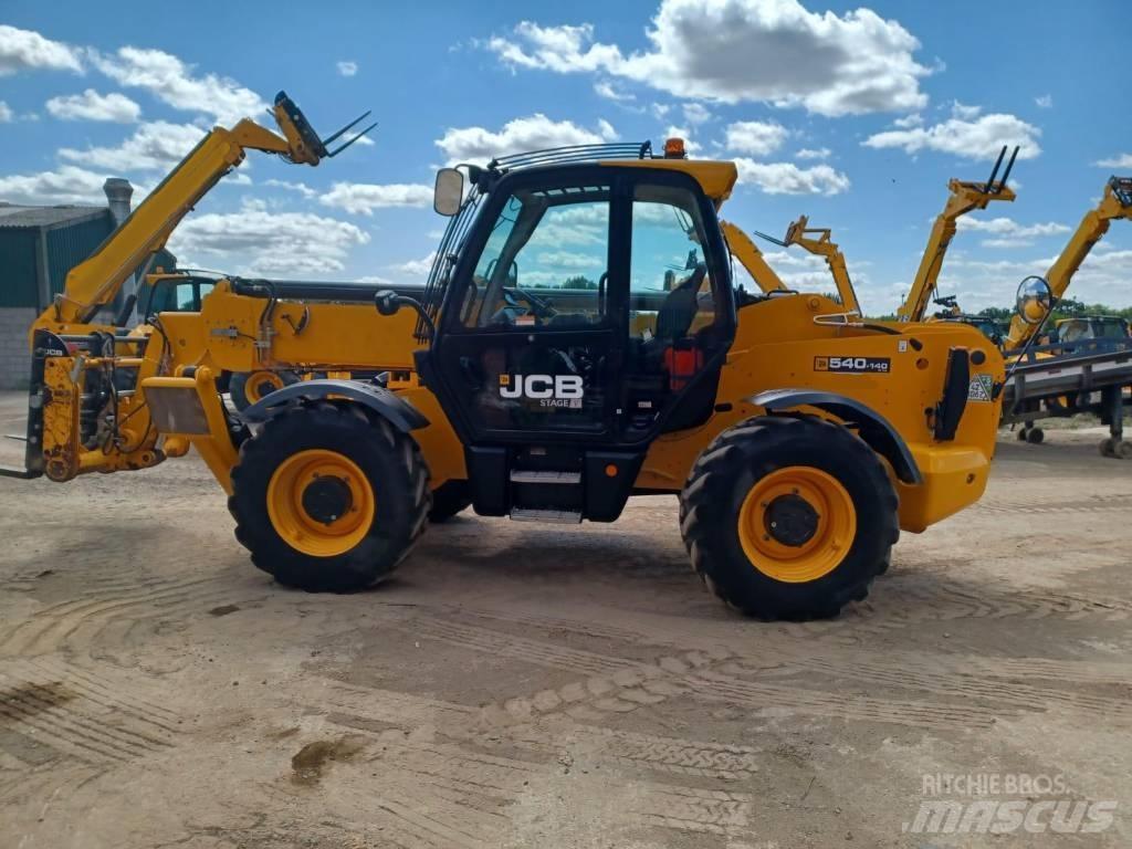 JCB 540-140 مناولات متداخلة