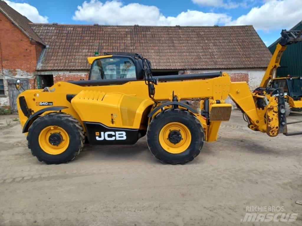 JCB 540-140 مناولات متداخلة