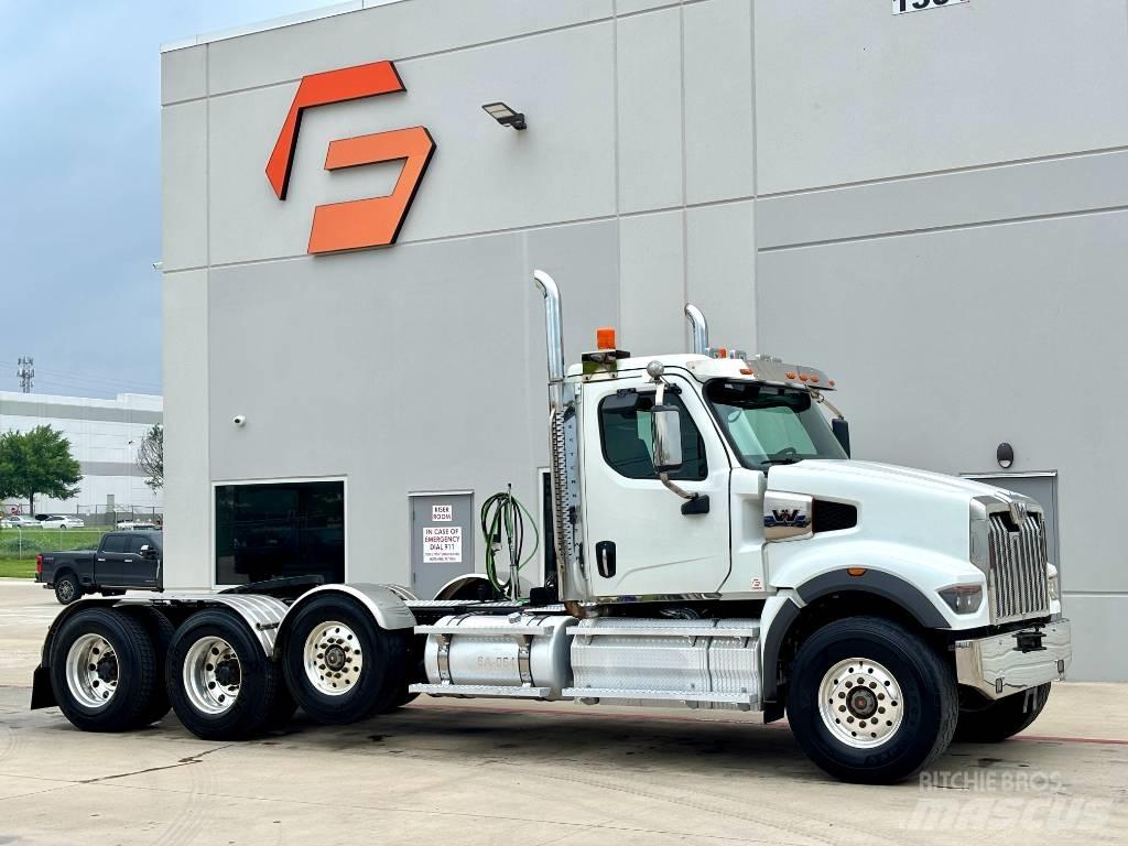 Western Star 49 X وحدات الجر