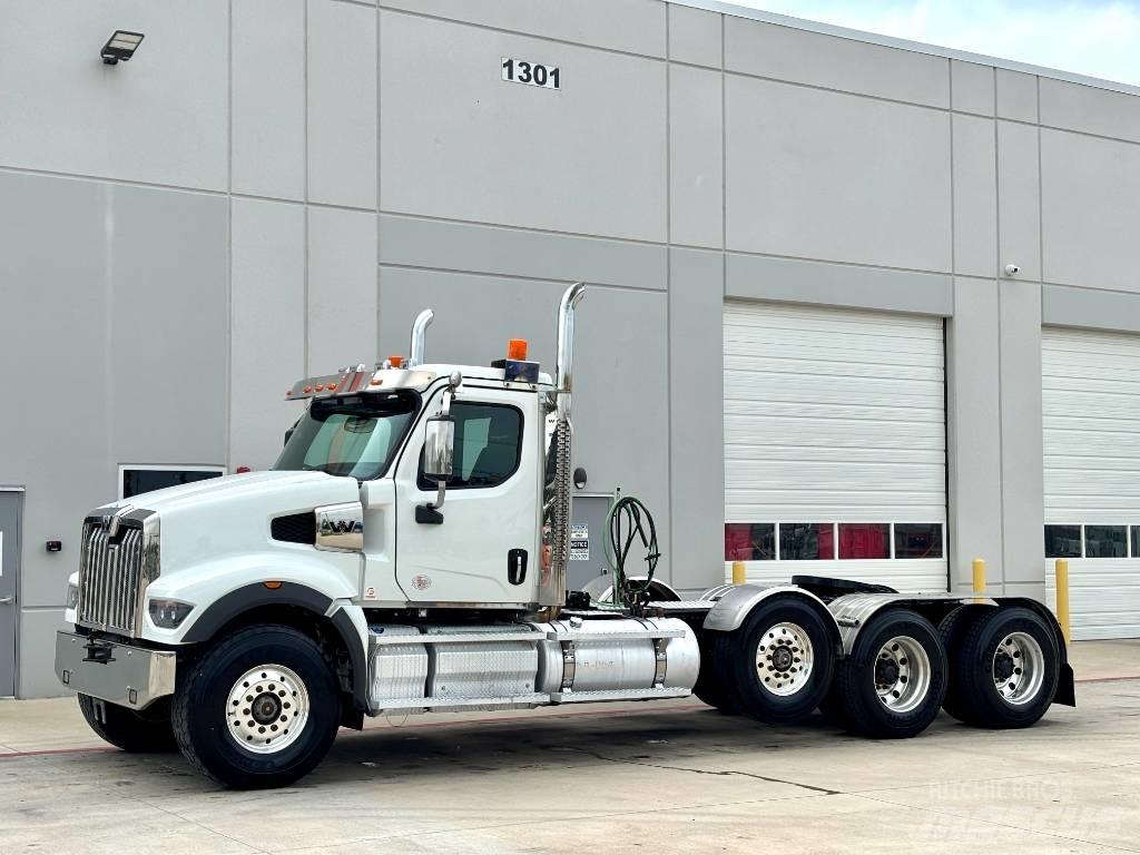 Western Star 49 X وحدات الجر