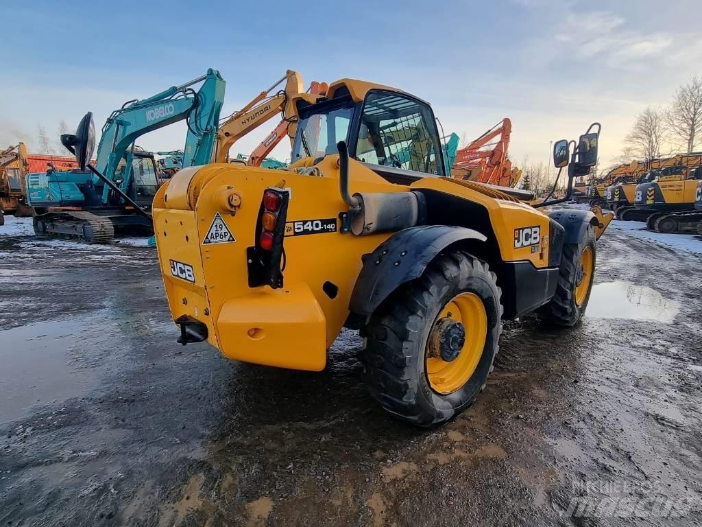 JCB 540-140 Hi-Viz مناولات متداخلة