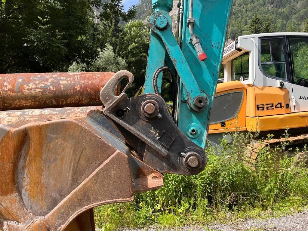 Kobelco SK200SR حفارات زحافة