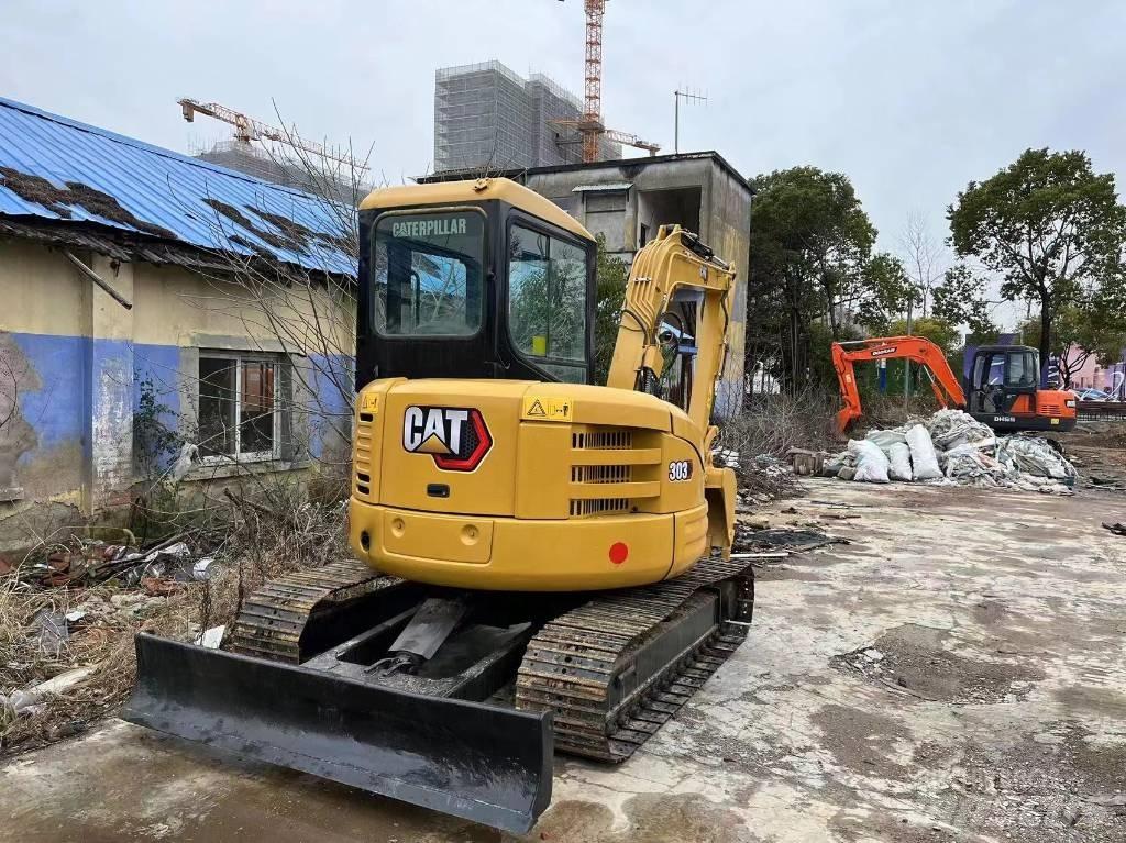 CAT 303 CR حفارات صغيرة أقل من 7 طن (حفارات صغيرة)