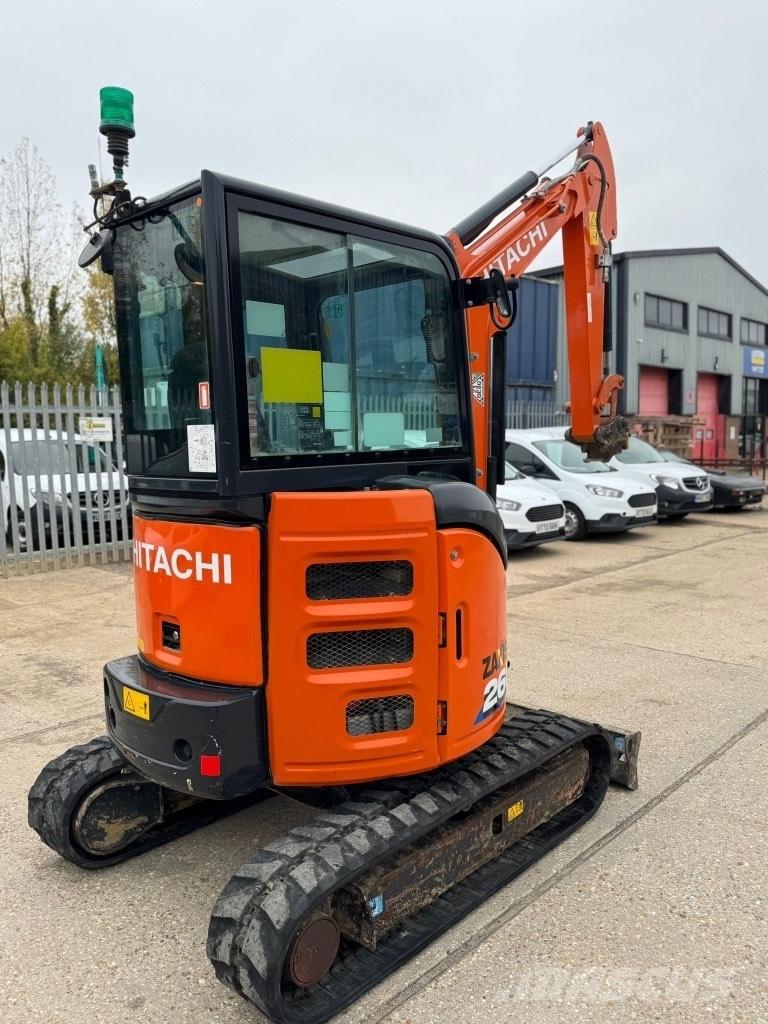 Hitachi zx26 حفارات صغيرة أقل من 7 طن (حفارات صغيرة)
