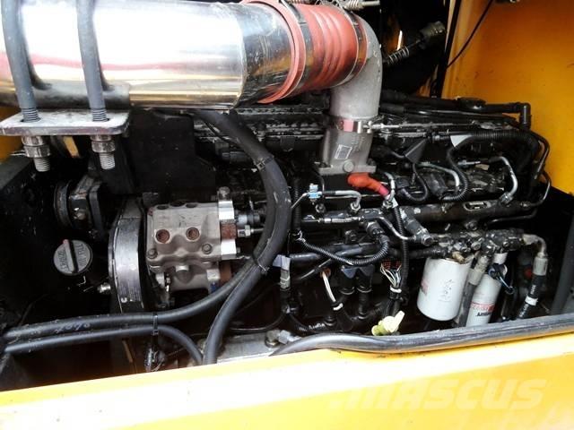 Hyundai HL 770-7 A لوادر بعجل