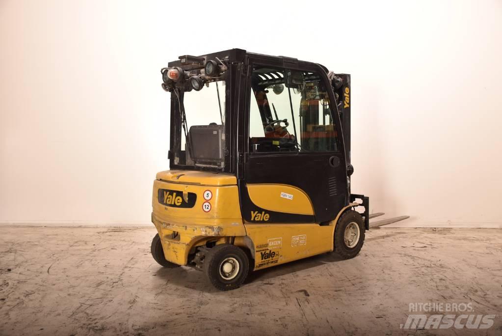 Yale ERP 25 VL شاحنات ذات رافعات شوكية تعمل بالكهرباء