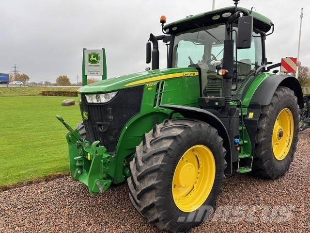 John Deere 7310 R الجرارات