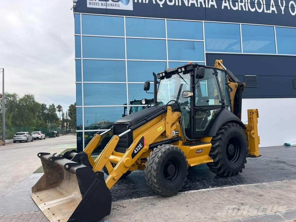 CAT 432 E لوادر ذات جرافات عكسية
