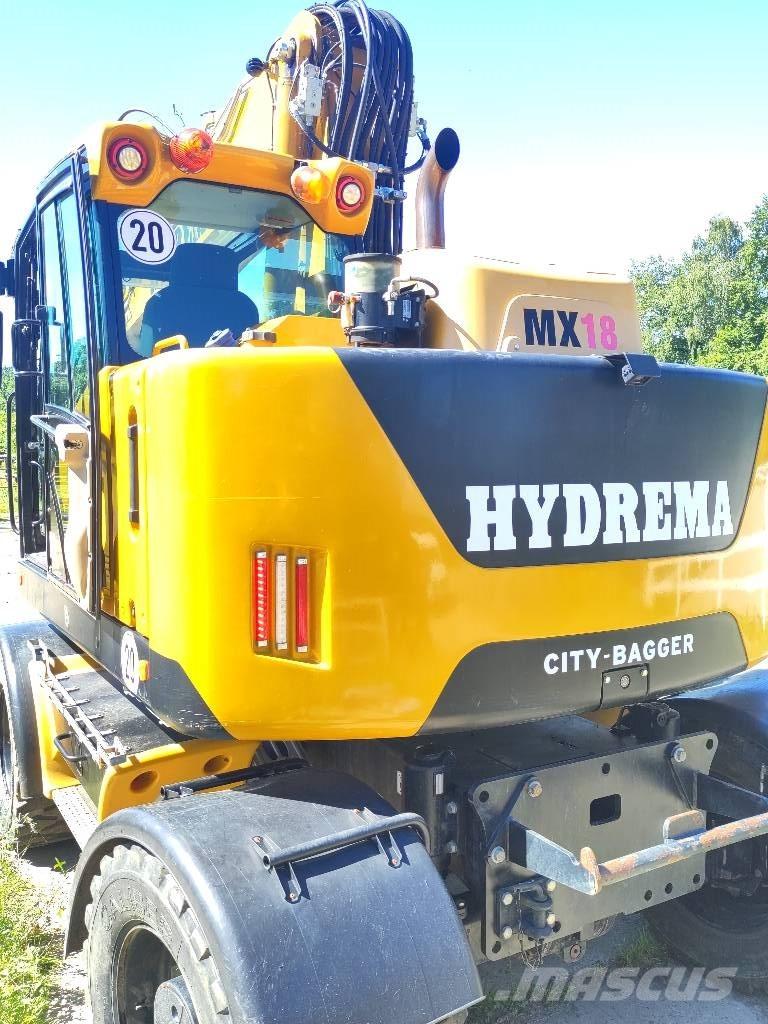 Hydrema MX 18 حفارات بعجل