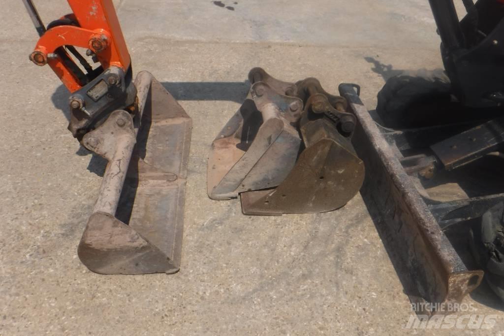 Hitachi ZX 26 U-5 A حفارات صغيرة أقل من 7 طن (حفارات صغيرة)