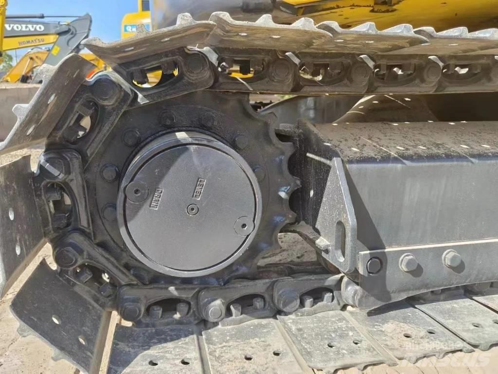 Komatsu PC 55 MR-2 حفارات صغيرة أقل من 7 طن (حفارات صغيرة)